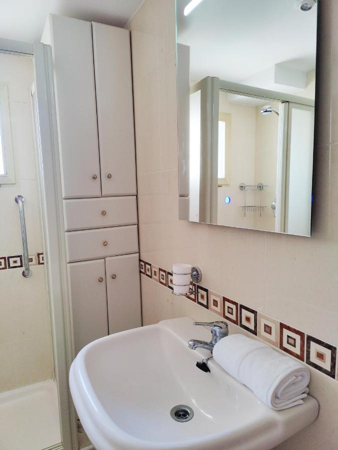 Gerona Sea View Apartments Benidorm Kültér fotó